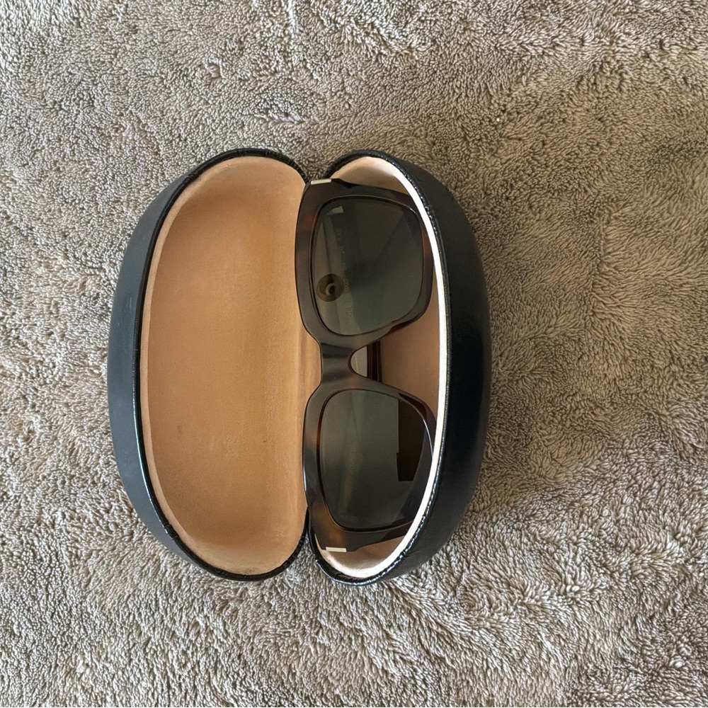Saint Laurent Women's Tortoiseshell Square Sunglasses - Dark Brown/Black Lenses - Picture 7 of 7
